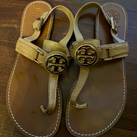 Tory Burch size 8 tan sandals, like new! - Picture 1 of 2
